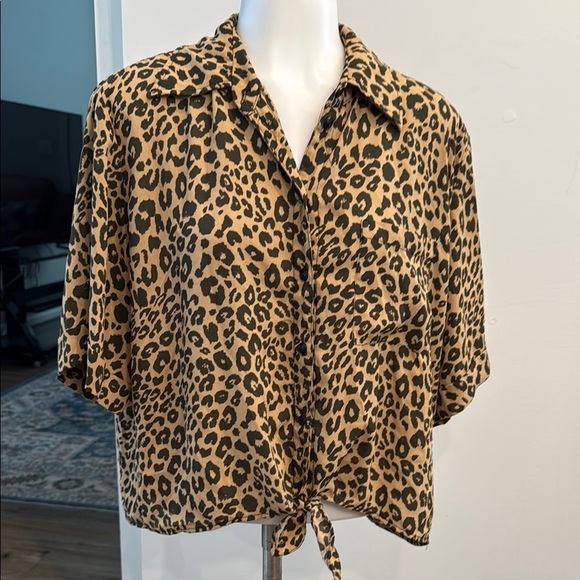 Sanctuary Small Animal Print Tie Front Button Down Shirt - Picture 1 of 9